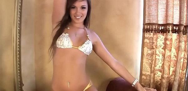 Hot sexy russian girl dance bikini - 1to1cams.com